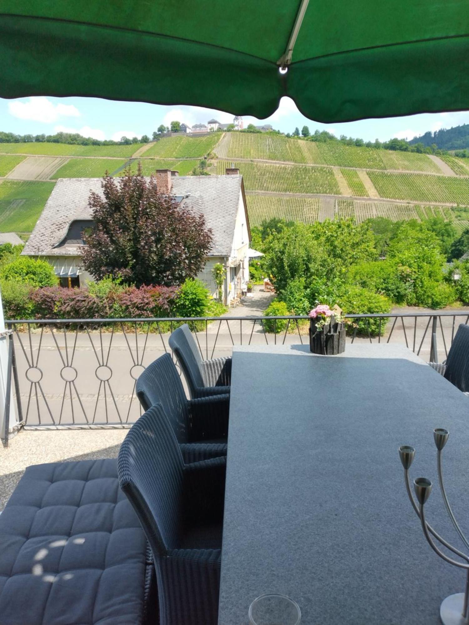 Rockenbach Apartment *
